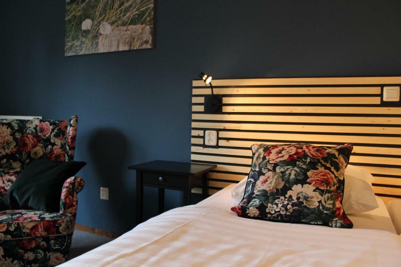 Hotel Restaurant De Roosterhoeve Roosteren Luaran gambar